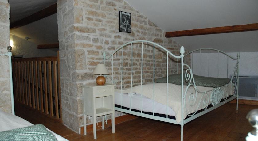 Couette Et Potager D'Antan Bed & Breakfast Melle  Room photo